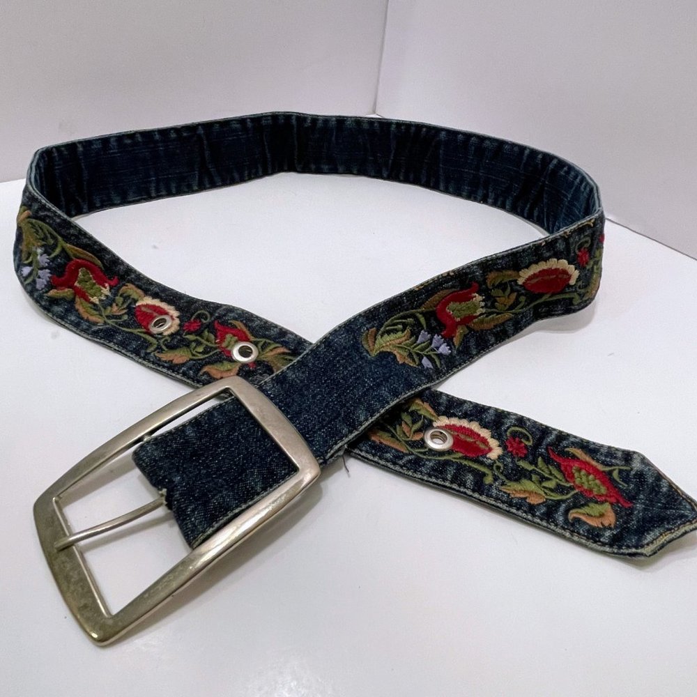 Vintage Judy's Fashion Denim Floral Embroidered Boho Bohemian Hippie Belt Sz: 13 - Picture 1 of 8